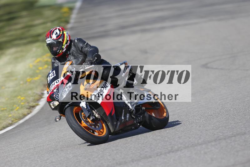 /07 09.04.2026 Cornu Master School ADR/Gruppe blau/24